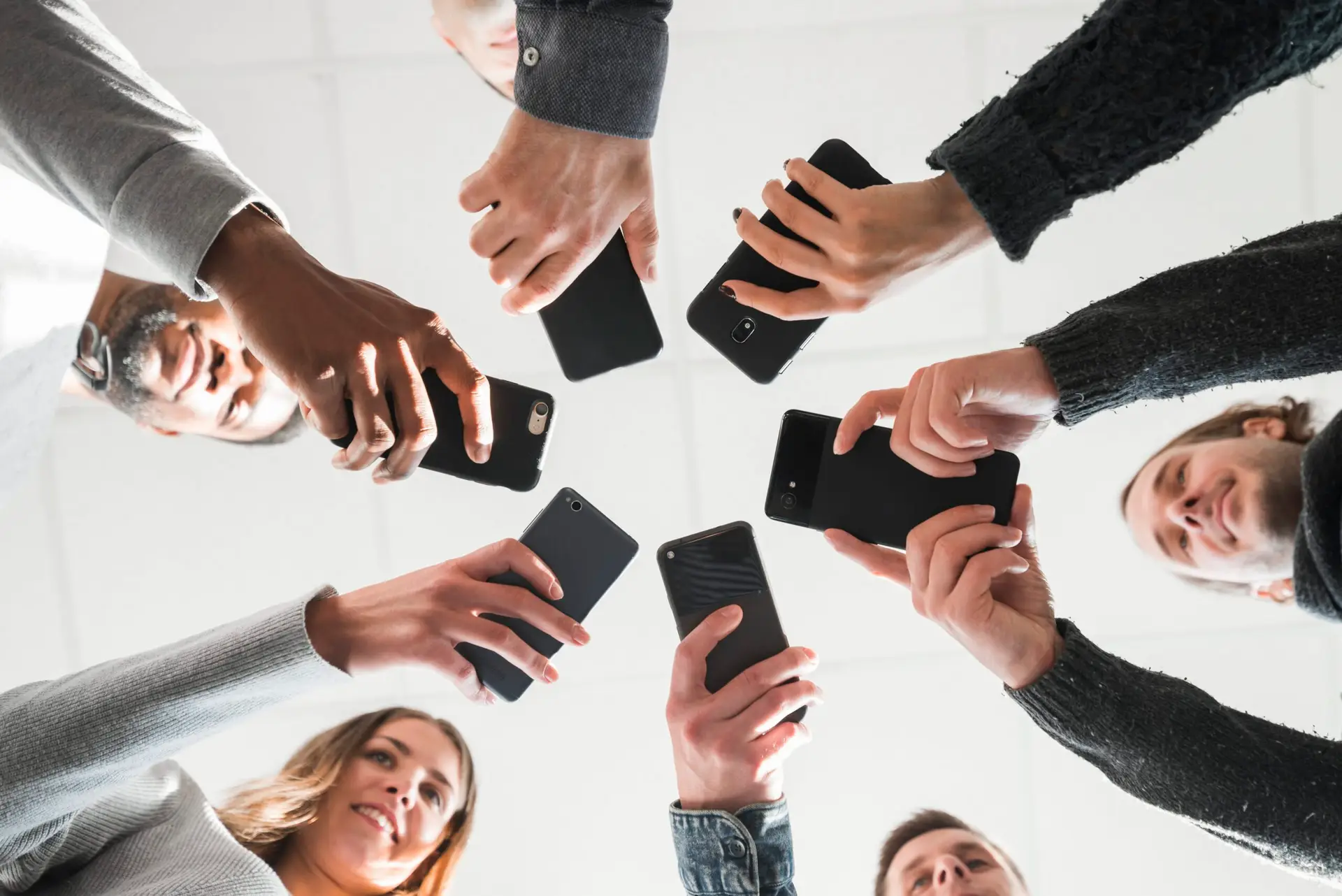 Digitale Demokratie: Wie sichere und effiziente Abstimmungen die Zukunft gestalten